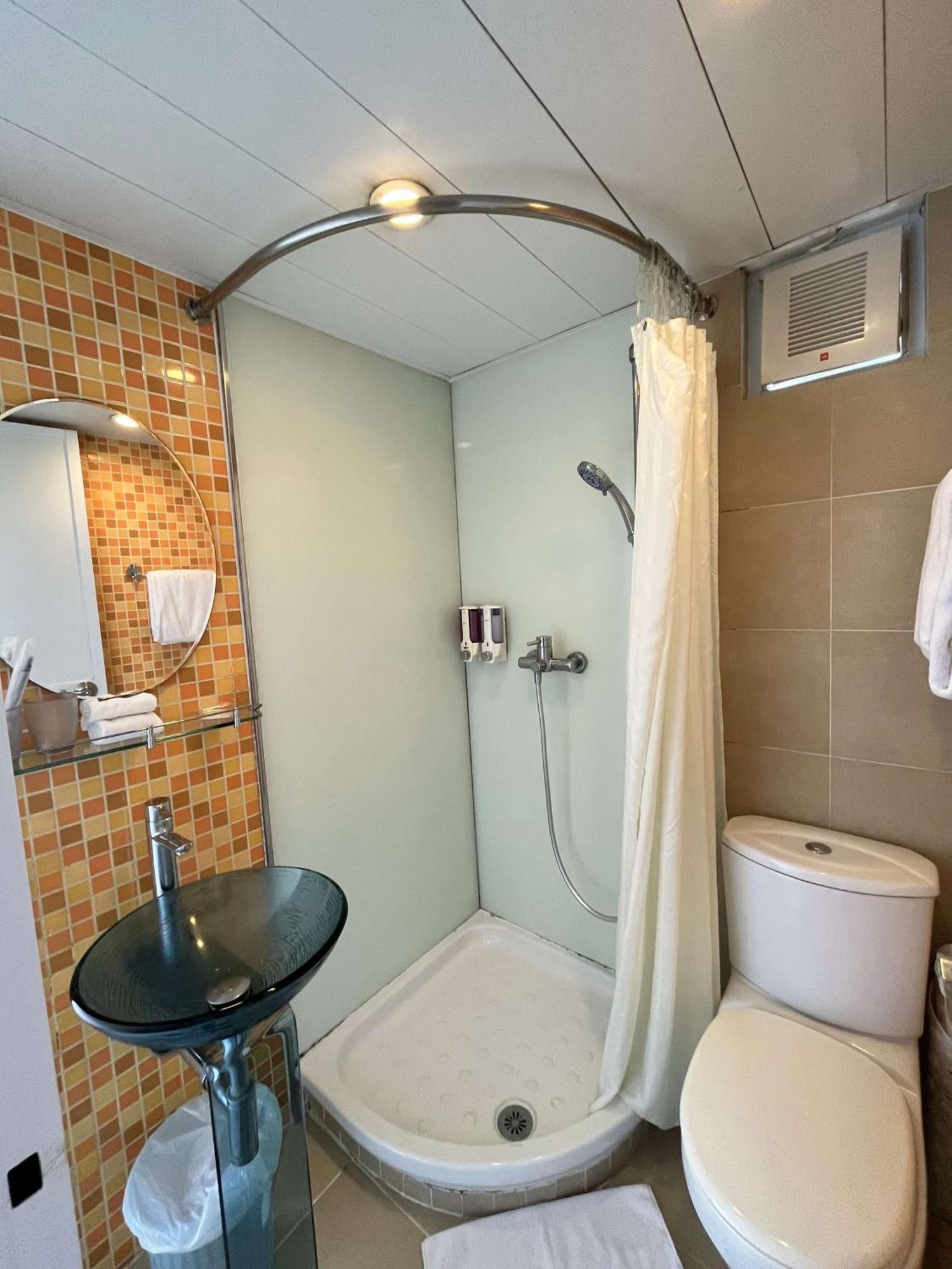 B & B Cheung Chau Hongkong Zewnętrze zdjęcie